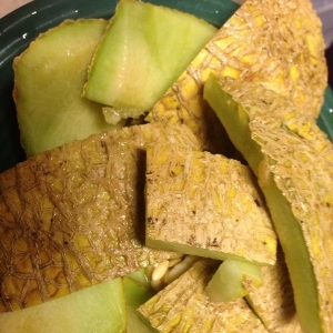 How to make a simple and delicious melon rind jam