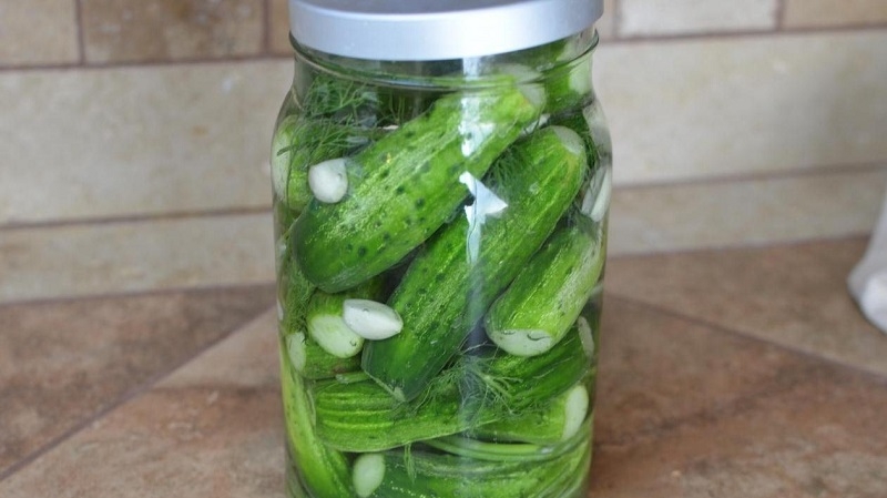How to prepare pickled cucumbers with aspirin is simple and delicious: 7 best recipes
