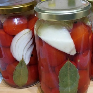 The most delicious recipes for pickling cherry tomatoes for the winter in jars: instructions and secrets of experienced housewives