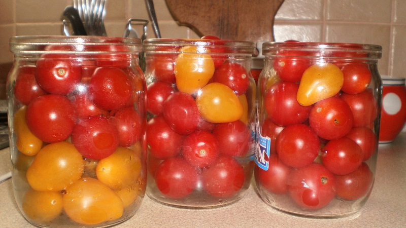 Harvesting cherry tomatoes for the winter: the most delicious preservation recipes and recommendations for their preparation