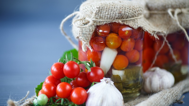 Harvesting cherry tomatoes for the winter: the most delicious preservation recipes and recommendations for their preparation