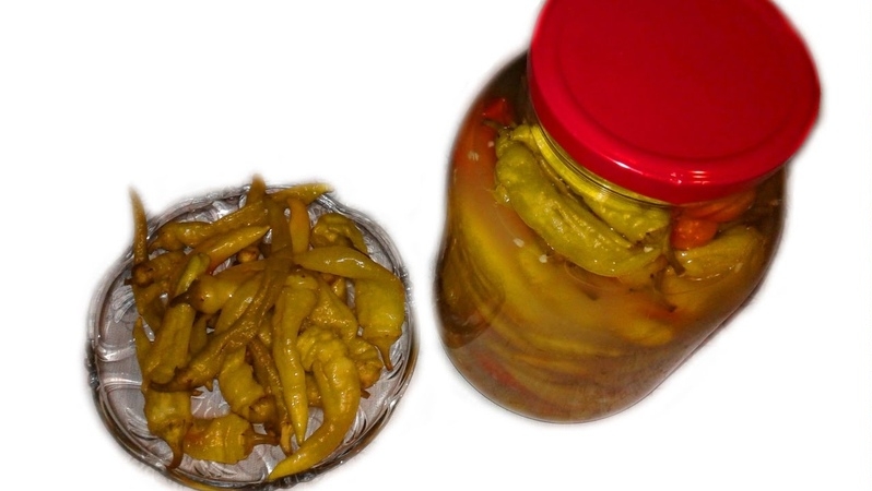 How to cook pickled hot peppers for the winter without sterilization: the simplest and most delicious recipes