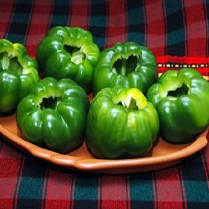 How to properly grow peppers from the Gogoshary group: features of varieties and reviews of summer residents
