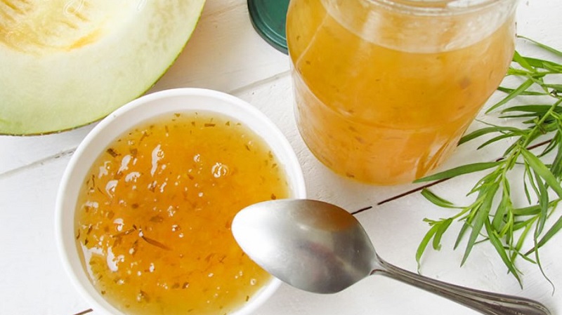 How to cook a simple but delicious melon jam