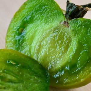 A fairy tale on your site - tomato Princess frog: reviews and recommendations for proper cultivation