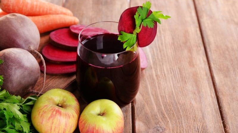 Why beetroot juice is useful: prepare a healing drink yourself and drink it correctly