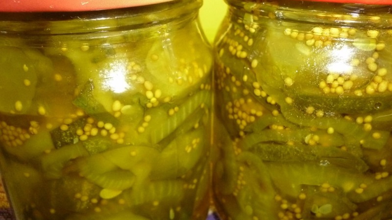 How to deliciously cook cucumbers with turmeric for the winter: recipes and recommendations