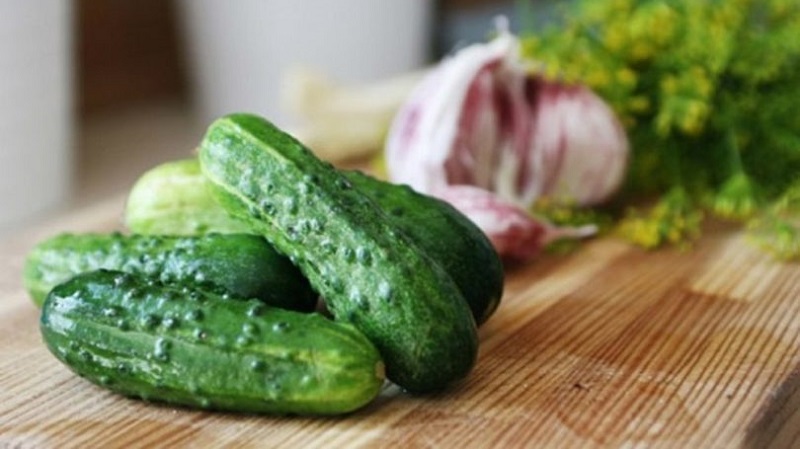 How to prepare cucumbers with cinnamon for the winter: unusual but delicious recipes