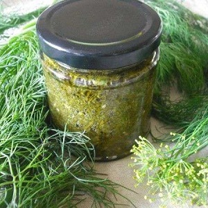 How to salt dill for the winter in jars: simple recipes from experienced housewives