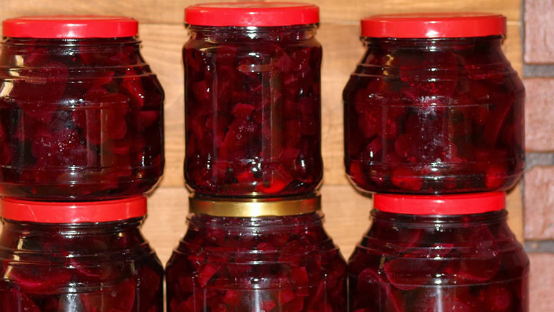 The best beetroot preparations for the winter: how to cook unusual and tasty