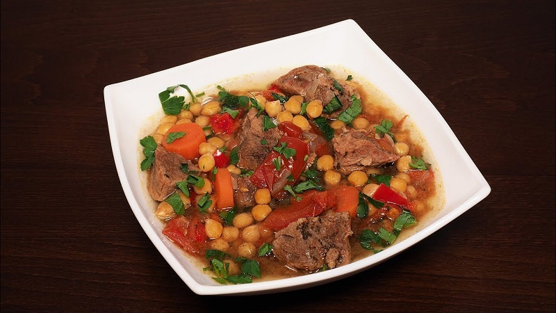 Hearty and tasty storehouse of vitamins: chickpeas, the secrets of its use in cooking, cosmetology and folk medicine