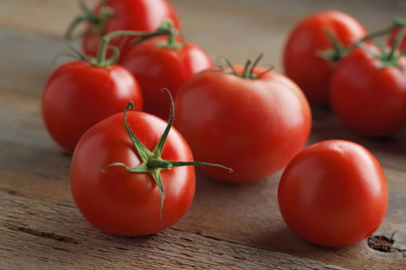 A gift from the Ural breeders for regions with a cold climate - tomato Krasnaya Gvardiya