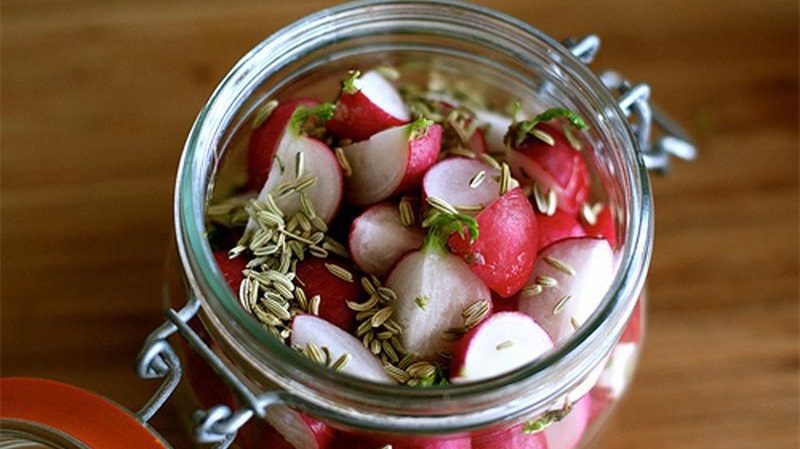 Harvesting radishes for the winter: simple and delicious recipes for healthy snacks