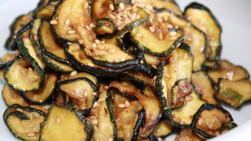 How to cook dried eggplant at home is tasty and simple