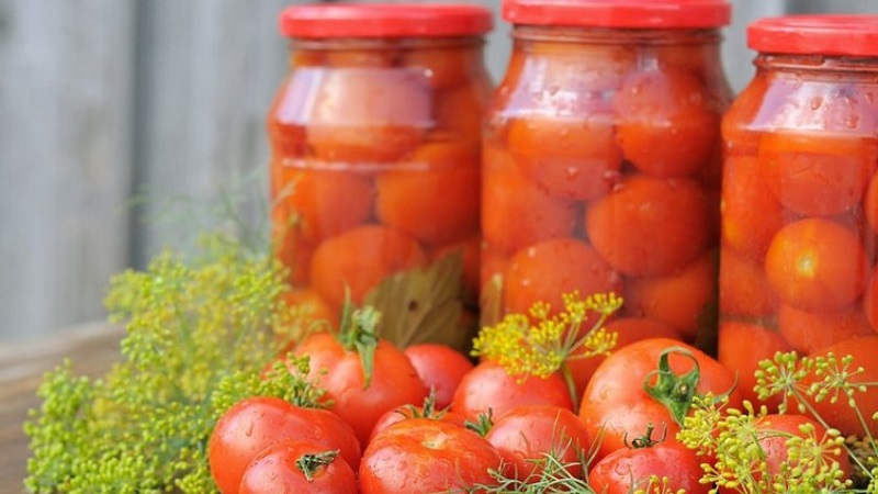 How to cook delicious canned tomatoes for the winter in liter jars: a selection of the best recipes