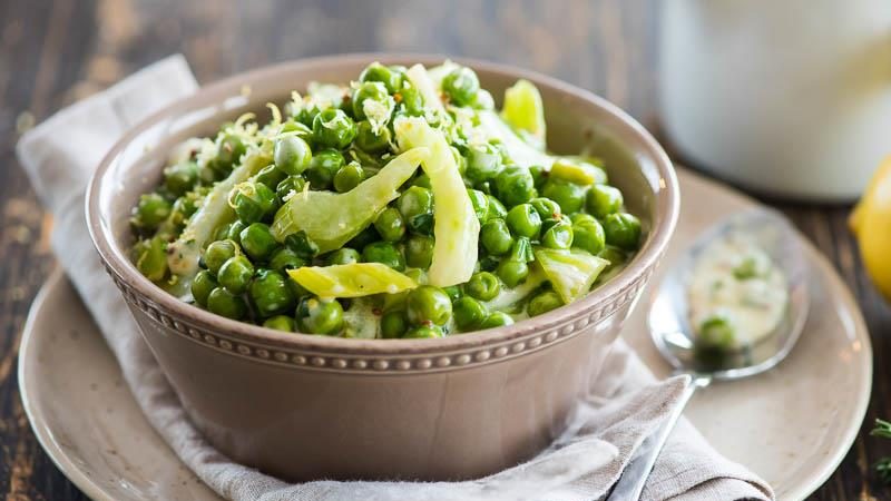 The simplest blanks: how to freeze green peas at home for the winter and what to cook from them later