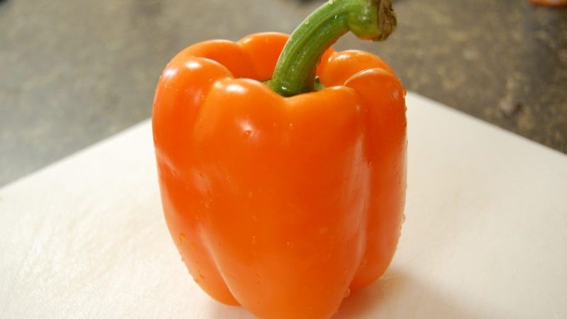 A large and sweet variety of Big Girl pepper: reviews of summer residents and their growing secrets