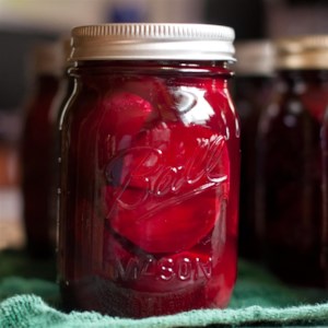 The best recipes for pickled beets for the winter in jars: how to make blanks simple and tasty