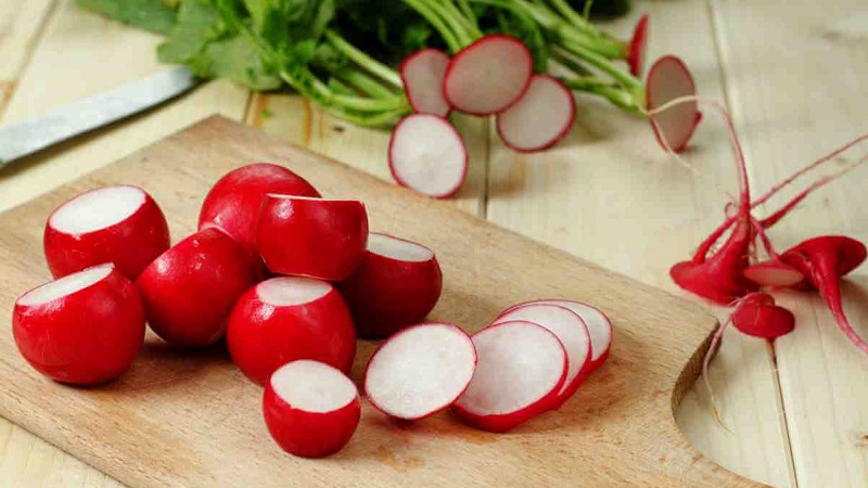 The benefits and harms of radishes for the human body