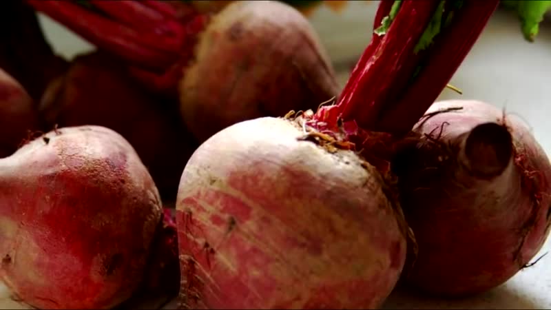 In what form and how to freeze beets for the winter in the freezer: general rules and useful tips