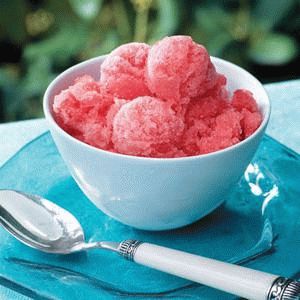 Why is the Ikar watermelon variety good and why it is worth growing