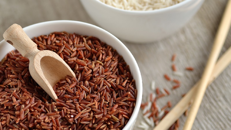 What is better for losing weight - rice or buckwheat: we compare the calorie content, benefits and reviews of losing weight