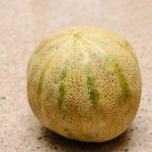 What to do if the melon is not ripe: storage rules for ripening fruits and tips for choosing