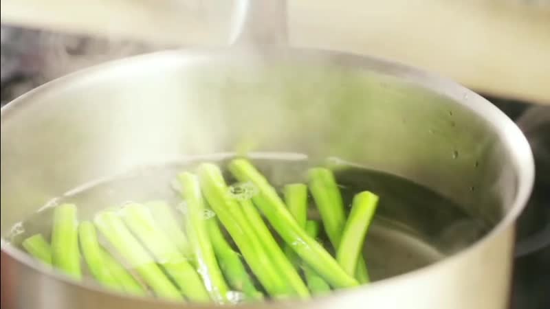 How to quickly and deliciously cook canned asparagus: the best recipes