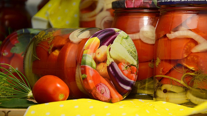 How to cook tomatoes in slices for the winter: a selection of the best recipes for canning tomato slices