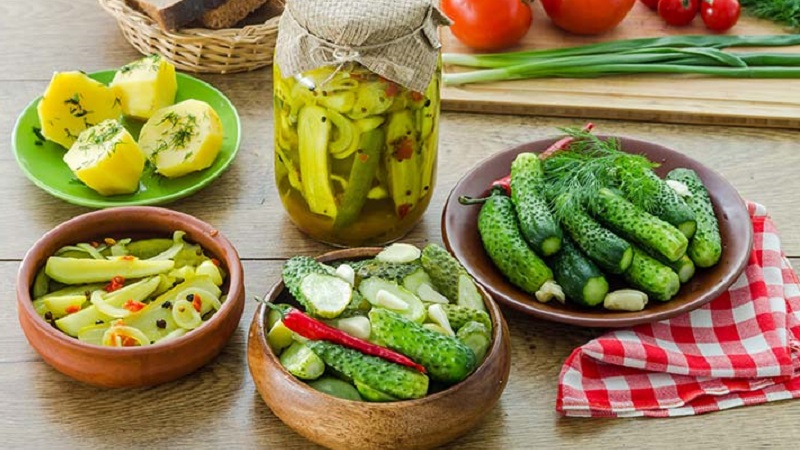 The best recipes for salting sweet cucumbers for the winter in jars from experienced housewives