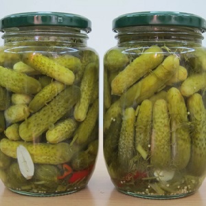 The best recipes for salting sweet cucumbers for the winter in jars from experienced housewives