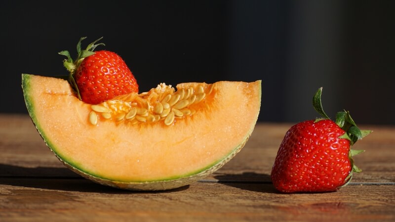Is it possible to eat a melon with cholecystitis and gallstone disease