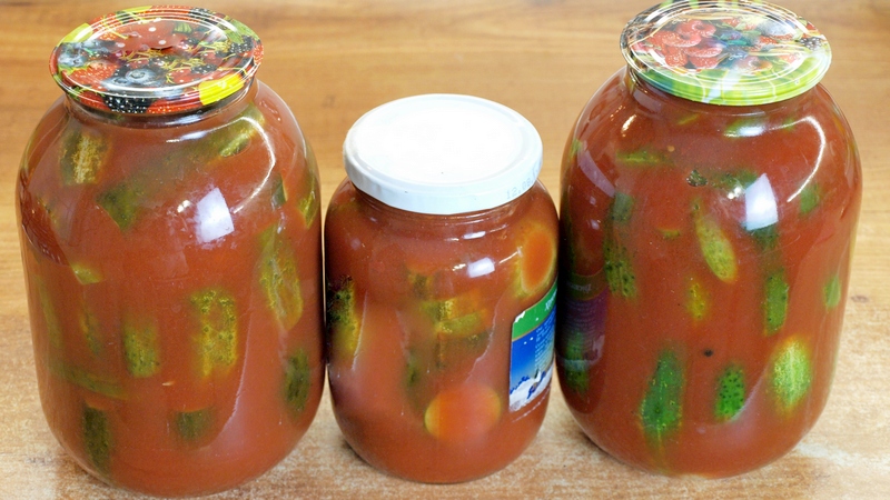 The most delicious recipes for pickling cucumbers in tomato sauce for the winter