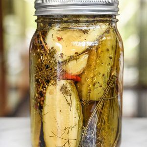 5 simple and delicious recipes for making pickled cucumbers in oil