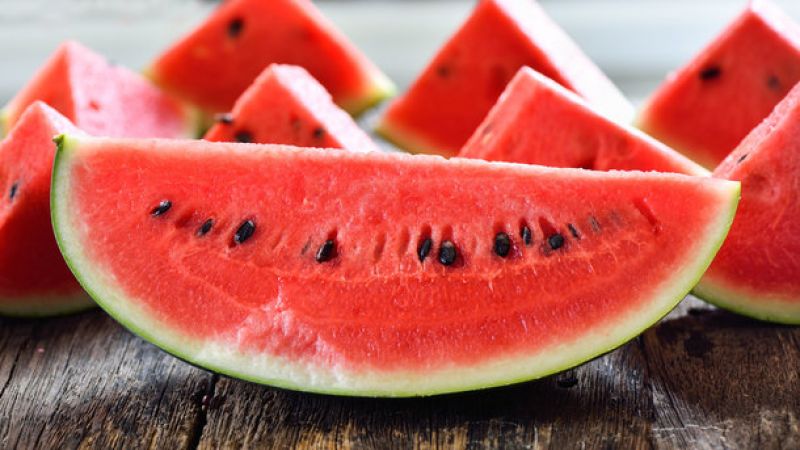 Is watermelon diuretic or not: diuretic properties and rules of use