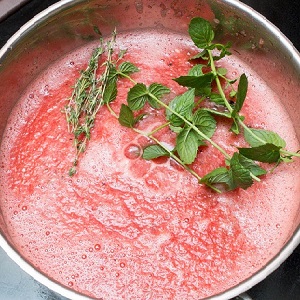 What is watermelon honey (nardek), how is it useful and how to cook it