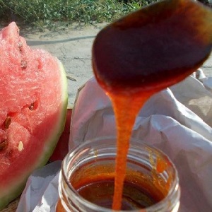 What is watermelon honey (nardek), how is it useful and how to cook it