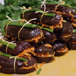 How easy but very tasty it is to prepare eggplants for the winter