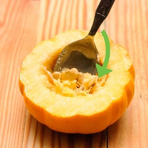 How to peel pumpkin seeds at home: step by step instructions and tips to make the task easier