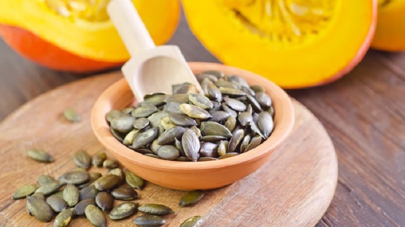 How to peel pumpkin seeds at home: step by step instructions and tips to make the task easier