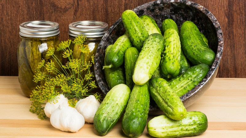 Why pickles are empty inside and how to make the right cut to prevent this problem