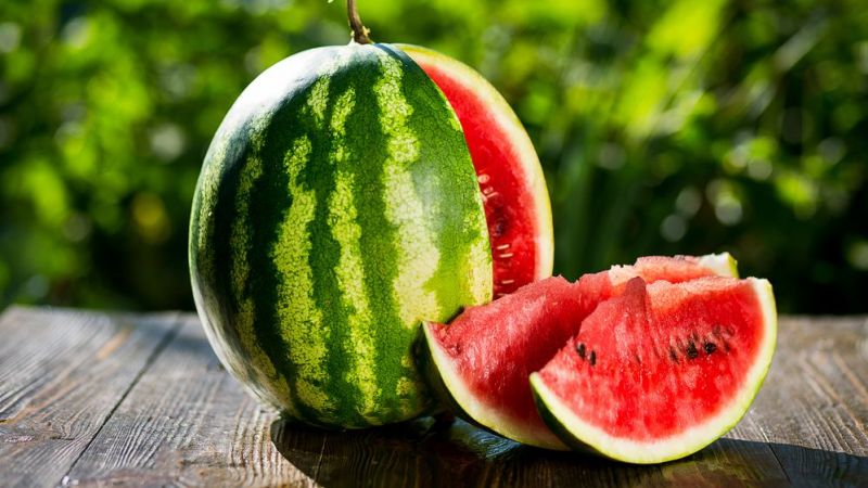 The reasons why watermelon is bitter and is it possible to eat such a fruit