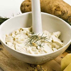 Recipes for making homemade potato face masks for wrinkles