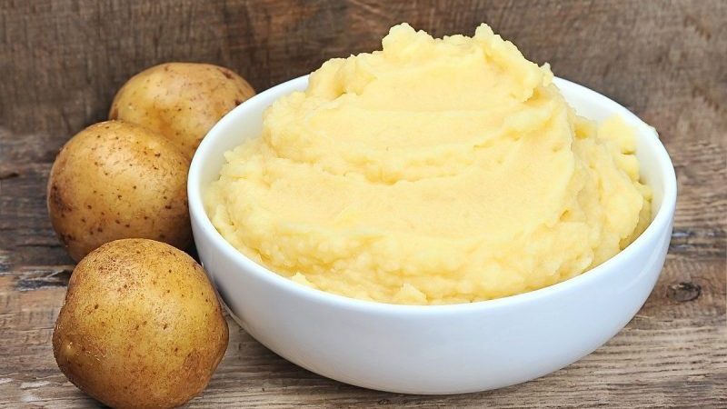 The most effective potato eye mask recipes