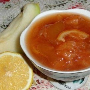 Delicious and simple recipes for melon jam with apples