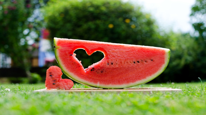 Watermelon on guard of male power: how it is useful for the body