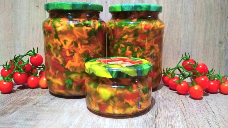 Cooking a dressing for carrot soup for the winter