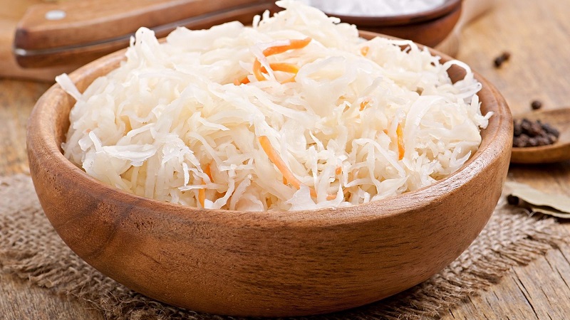 How to prepare delicious sauerkraut for the winter