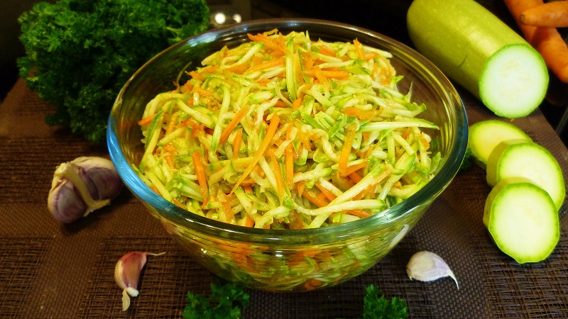 We prepare delicious Korean carrots for the winter without sterilization in jars