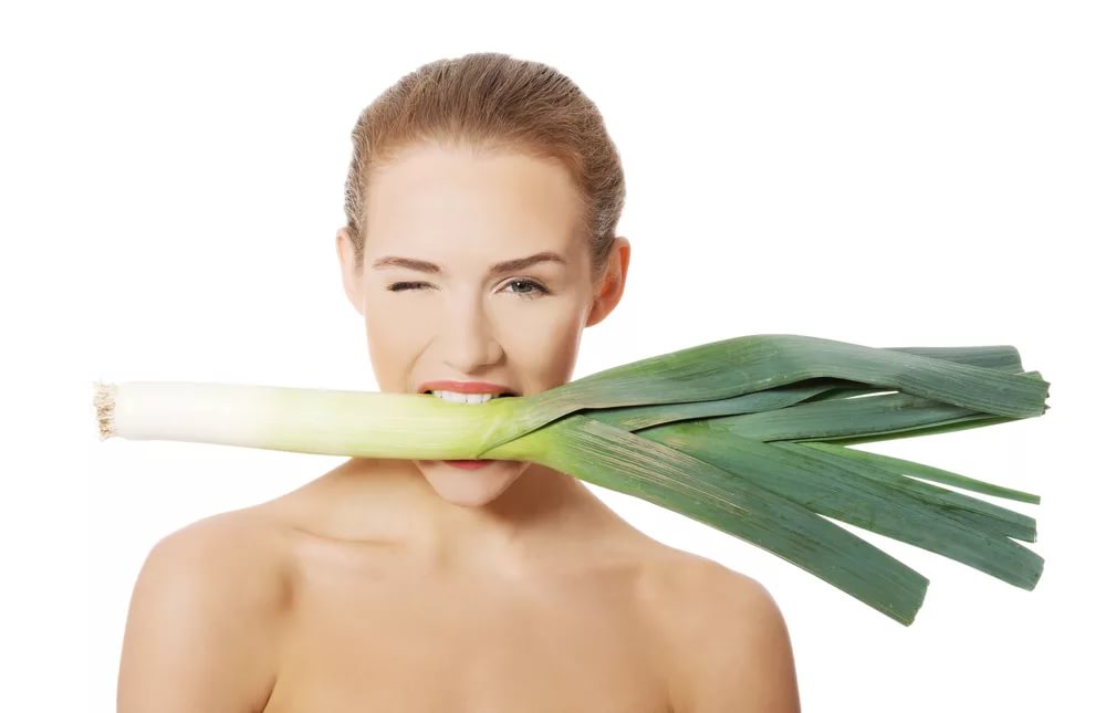 The benefits and harms of leeks for health: what is good and how to use it correctly